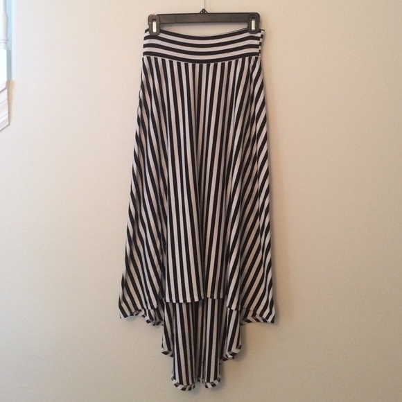 High-low skirt
