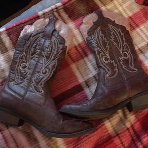 Brown and Tan Cowgirl boots!