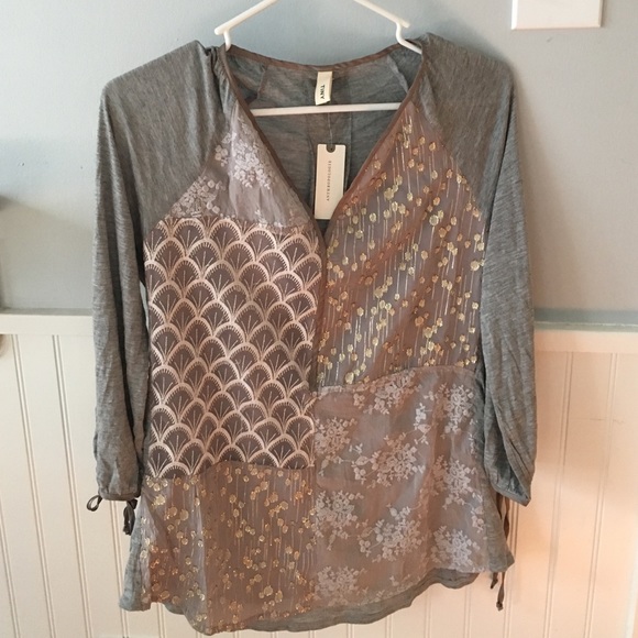 Grey long sleeve with metallic detail