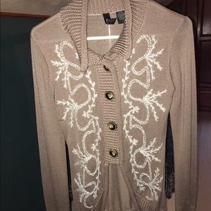BKE BOUTIQUE SWEATER SIZE S