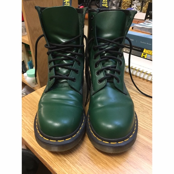 Dr Martens Green Size 10