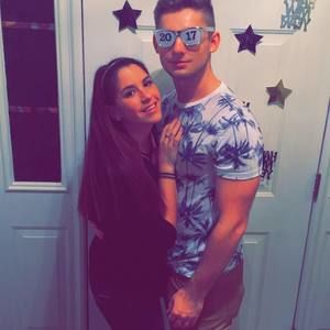 Meet your Posher, Caitlyn