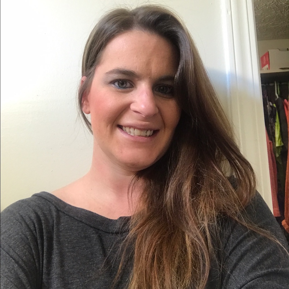 Meet your Posher, Kelli @kellic1416