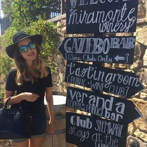 Meet your Posher, Megan