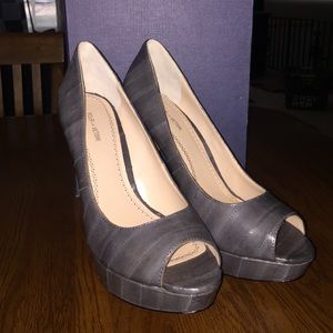 Pour la Victoire Grey Peep Toe Heels