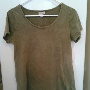 Lula Roe vintage wash tee