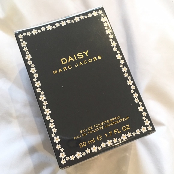 Marc Jacobs Daisy