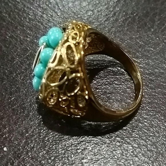Ring - Picture 2 of 2