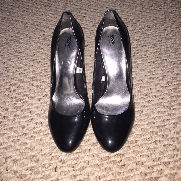 Black heels