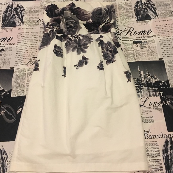 Floral strapless sundress
