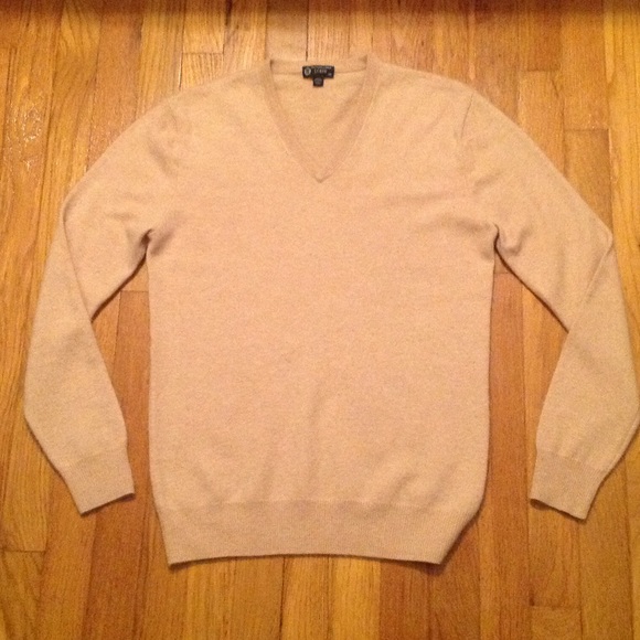 'J.Crew' 100%-Cashmere V-NECK SWEATER - size: XS