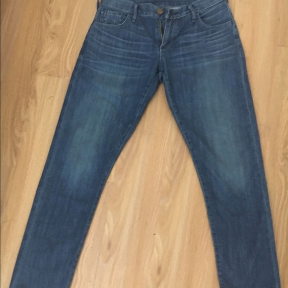 True Religion. Like New. Size 25. Style: Audrey