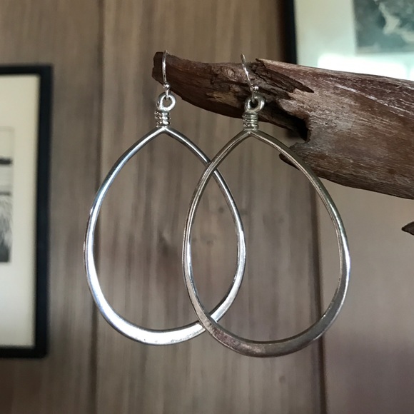 Silver Earrings - Picture 1 of 1