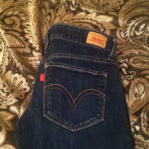 Levi's 524 dark wash skinny jeans