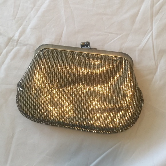 Express gold clutch