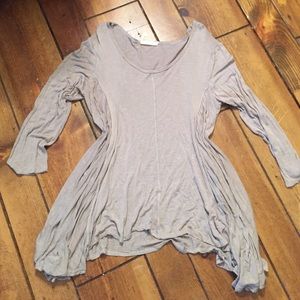 Boutique top size small