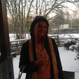 Meet your Posher, Stephanie