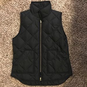 Black J. Crew puffer vest