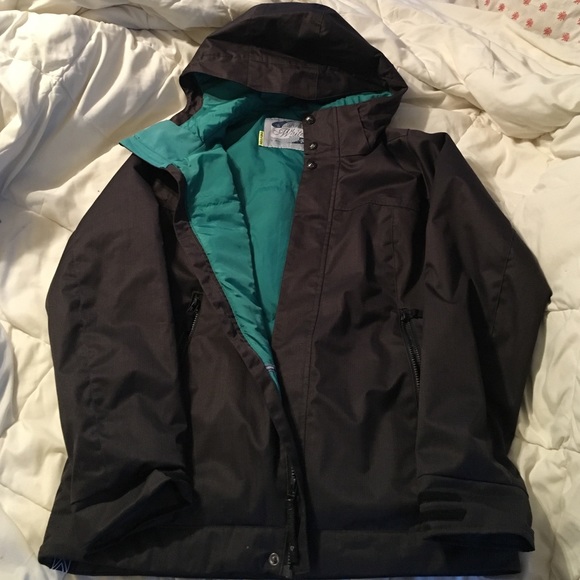 Ski/snowboard jacket
