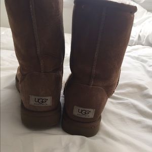 Half Ugg boots