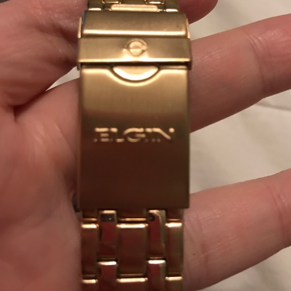 men's swarovski crystal accented watch