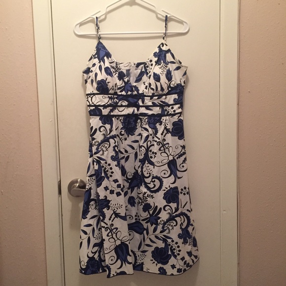Cute Floral dress blue & white sz. 13 - Picture 1 of 4