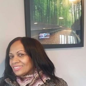 Meet your Posher, Marcia