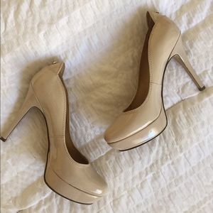 SOLD // Guess Nude Platforms