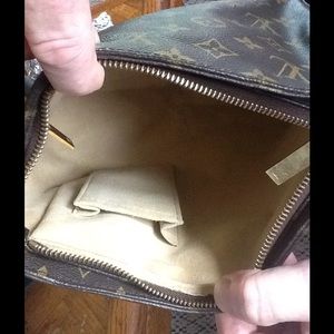 Louis Vuitton looping bag