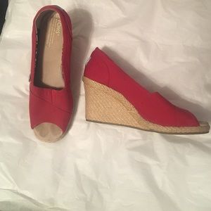 Toms Wedges
