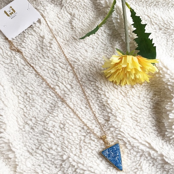 NWT Triangle Druzy Necklace - Picture 2 of 2