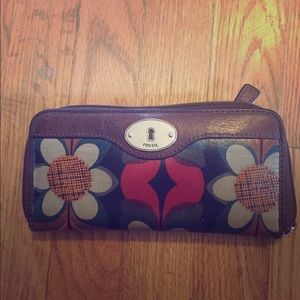 Fossil wallet