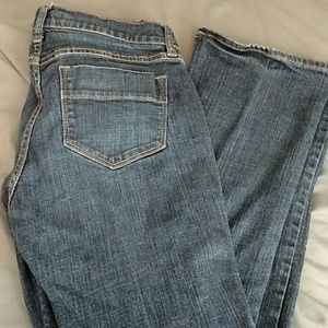 FINAL PRICE DROP! Old Navy Sweetheart Jeans