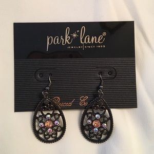 PRICE REDUCED!! Park lane earrings