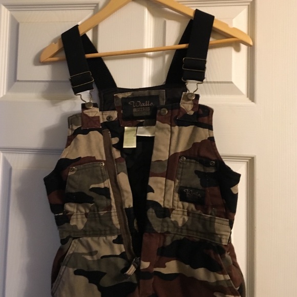 Kids overall size 8/10 - great condition!