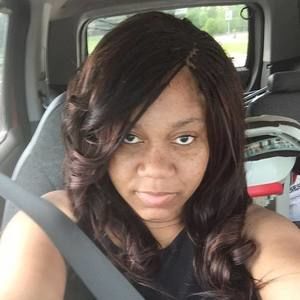 Meet your Posher, Nadia