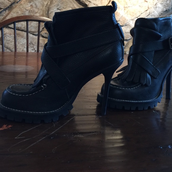 Tory Burch Keltie booties - Picture 3 of 4