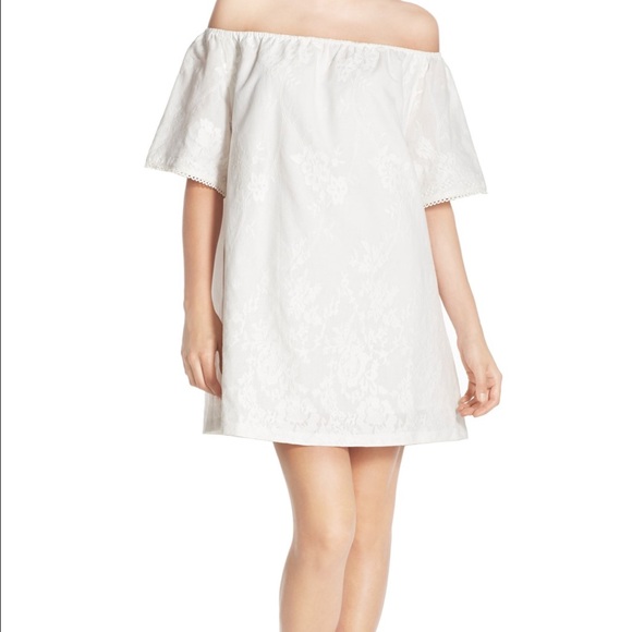 BB Dakota Amanda Off Shoulder White Shift Dress