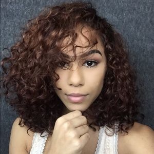 Meet your Posher, Dacia