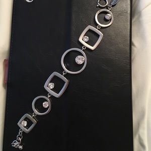 Two bracelets in one!