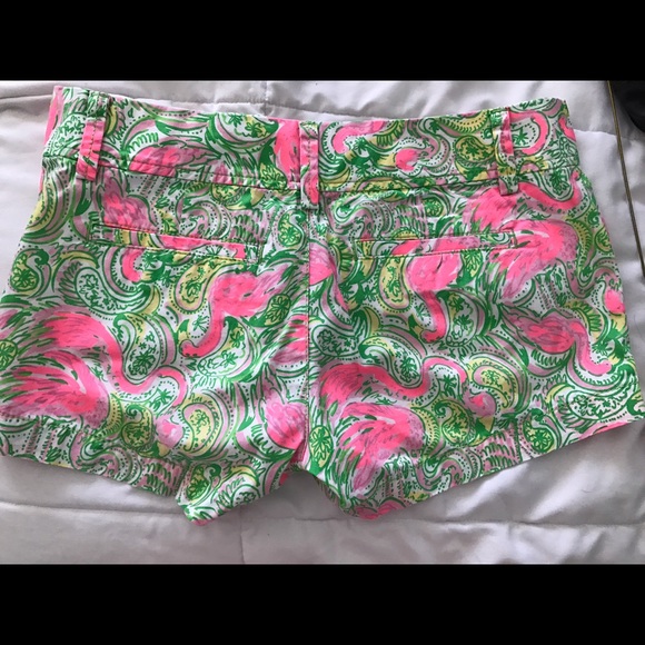 Lilly Pulitzer Flamingo Walsh Short - Picture 4 of 4