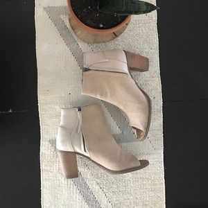 Toms Majorca Peep Toe Booties