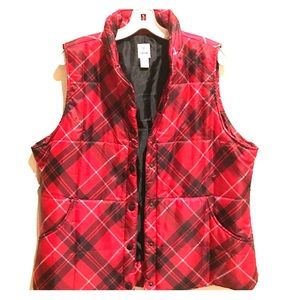 NWOT Izod women's plaid vest