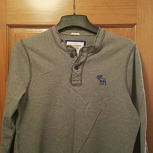 Long sleeve Abercrombie and Fitch shirt