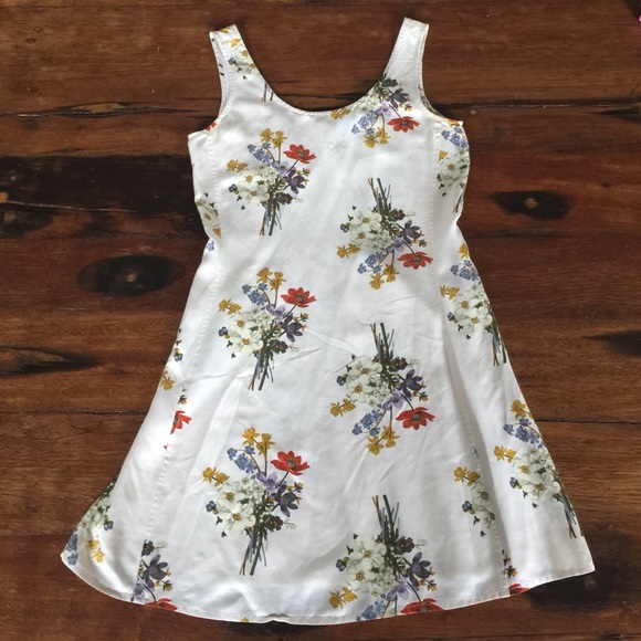 Banana Republic cream/floral dress