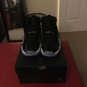 Space Jams 11 Dead Stock size 6.5