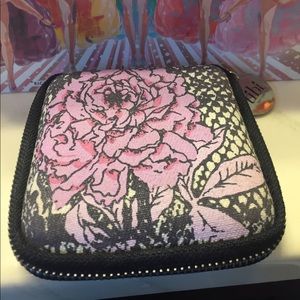 Reposh Bobbi Brown eye palette