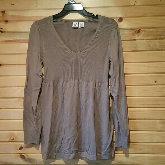 Duo Maternity Tan Camel babydoll cut sweater