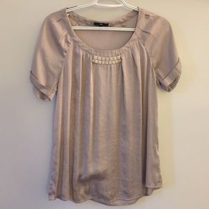 Gap short sleeved silky top