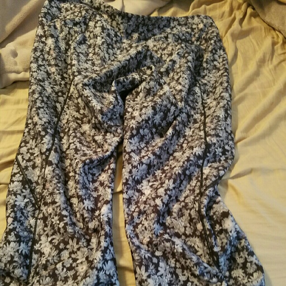 Capri pants